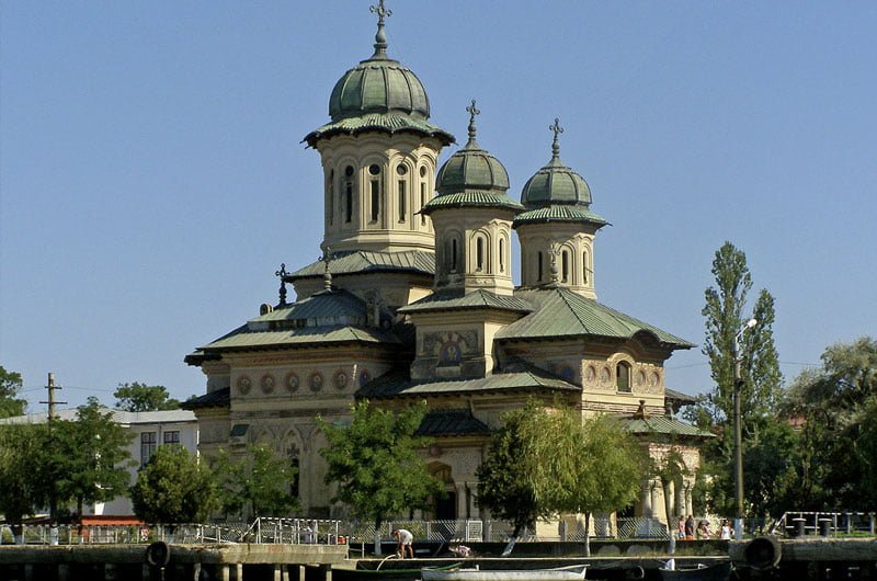 Catedrala ortodoxă Sf. Alexandru şi Nicolae